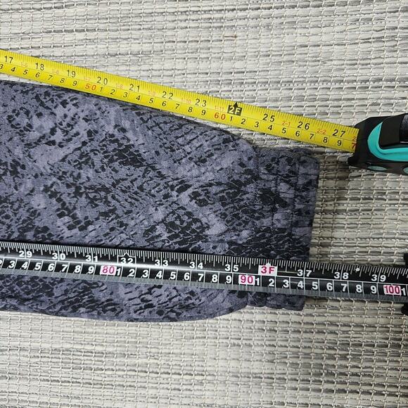 Victorias Secret PINK Fleece Joggers Size XS Grey Snakeskin Athleisure Swiftie - Picture 9 of 12